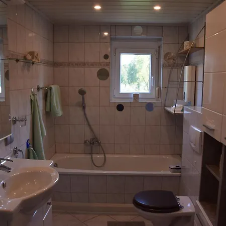 Apartment Am Schwalmufer *